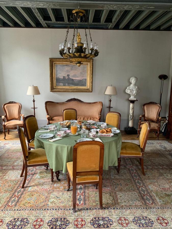 Le Prieure D'Orchaise المظهر الخارجي الصورة